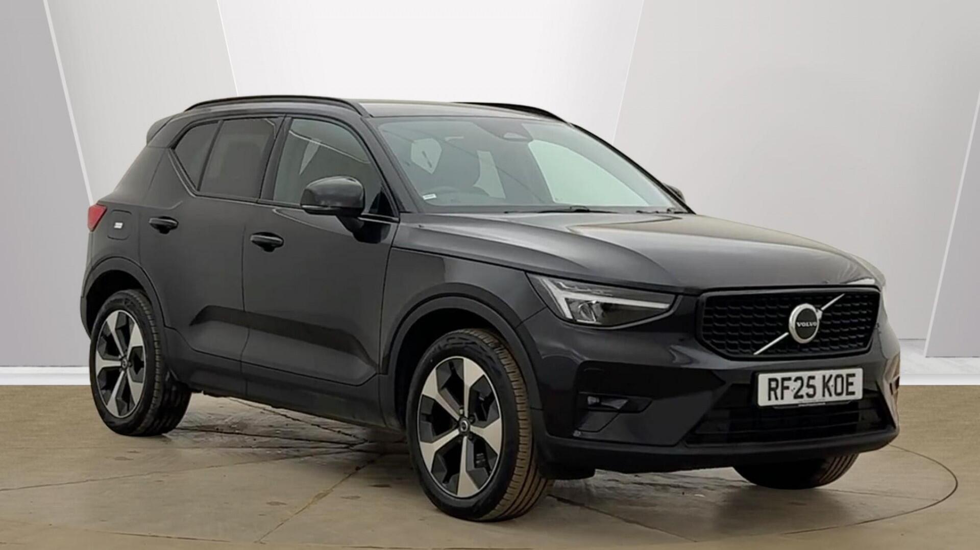 Main listing image - Volvo XC40