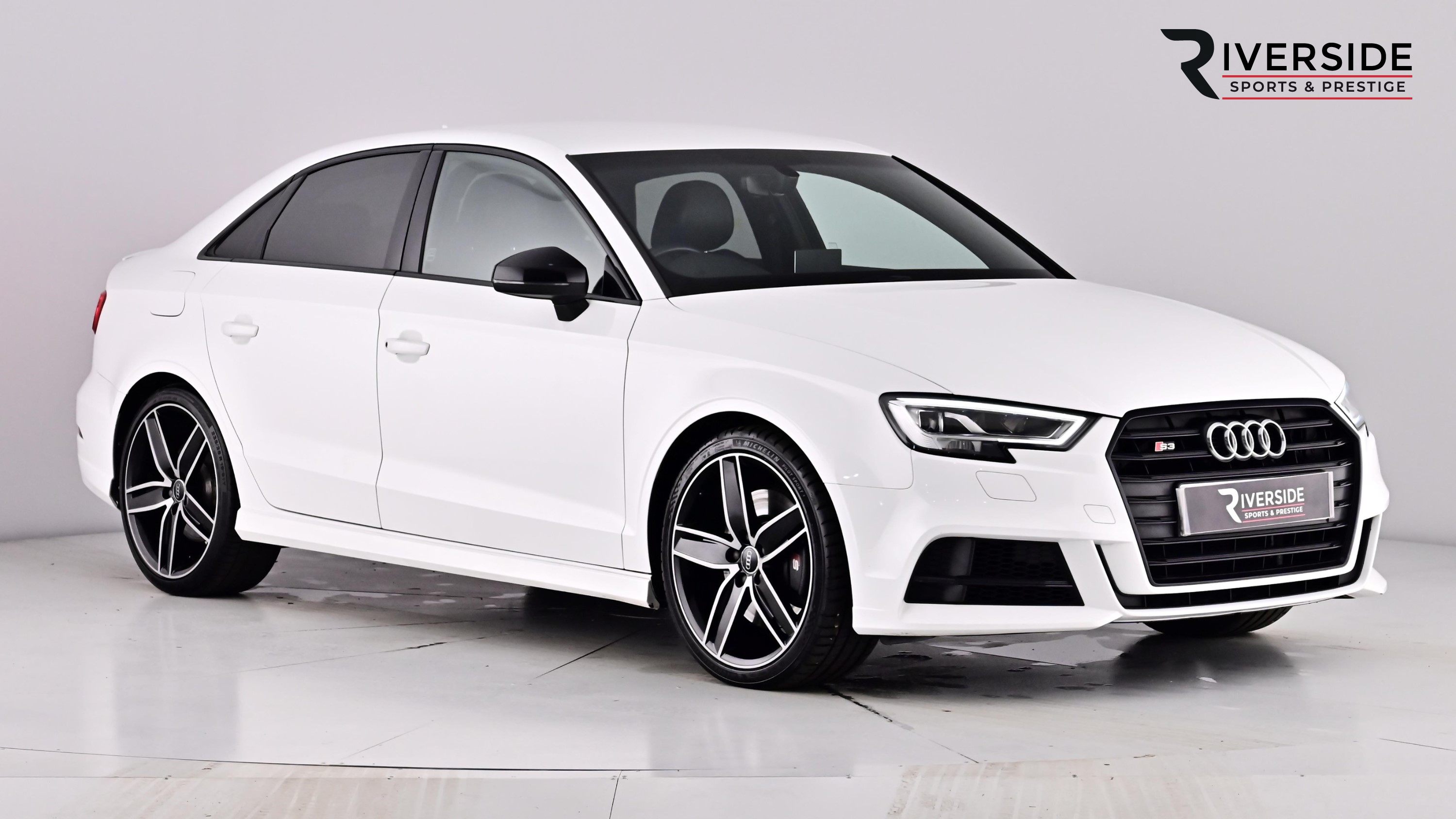 Main listing image - Audi S3