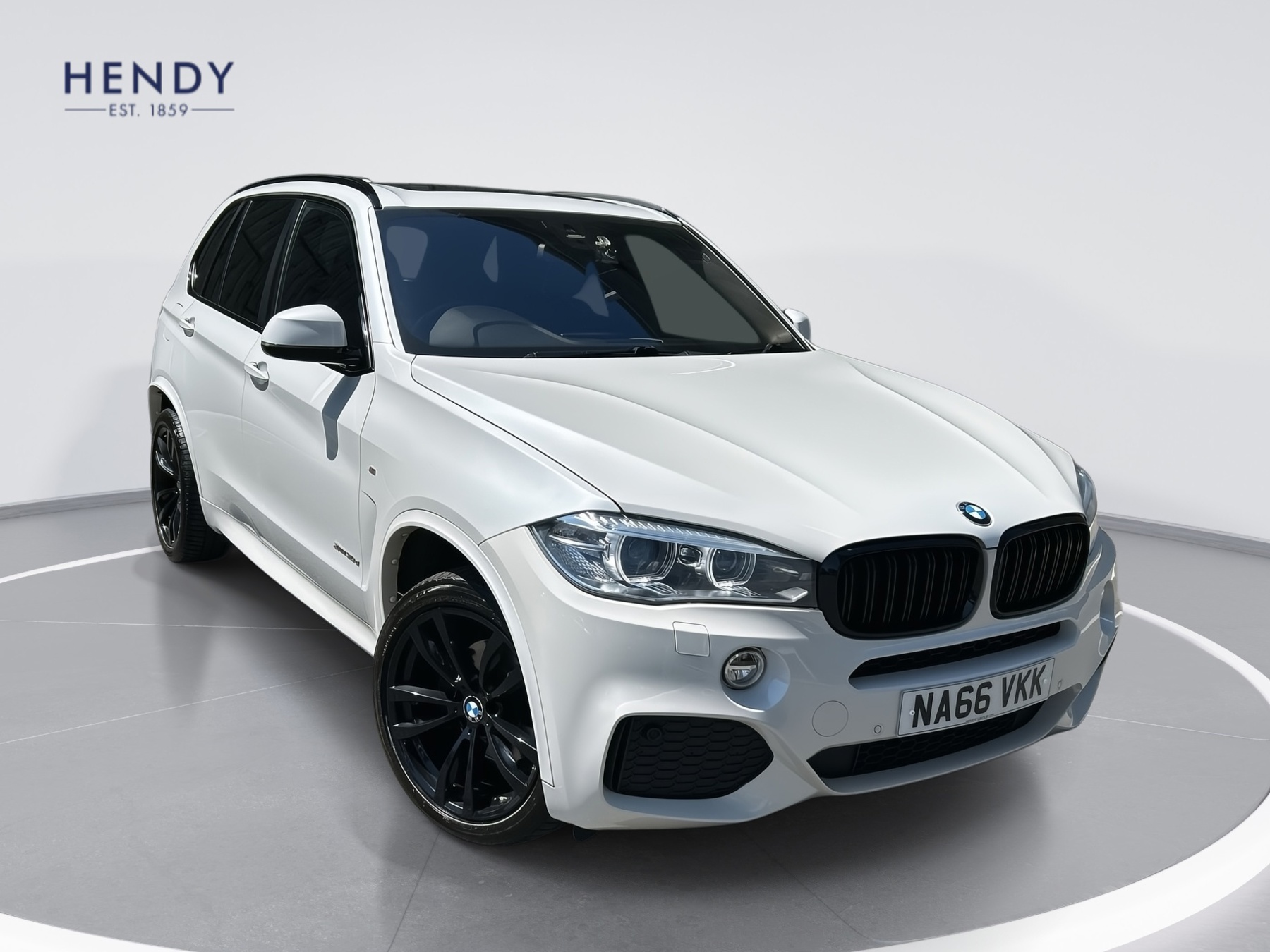 Main listing image - BMW X5