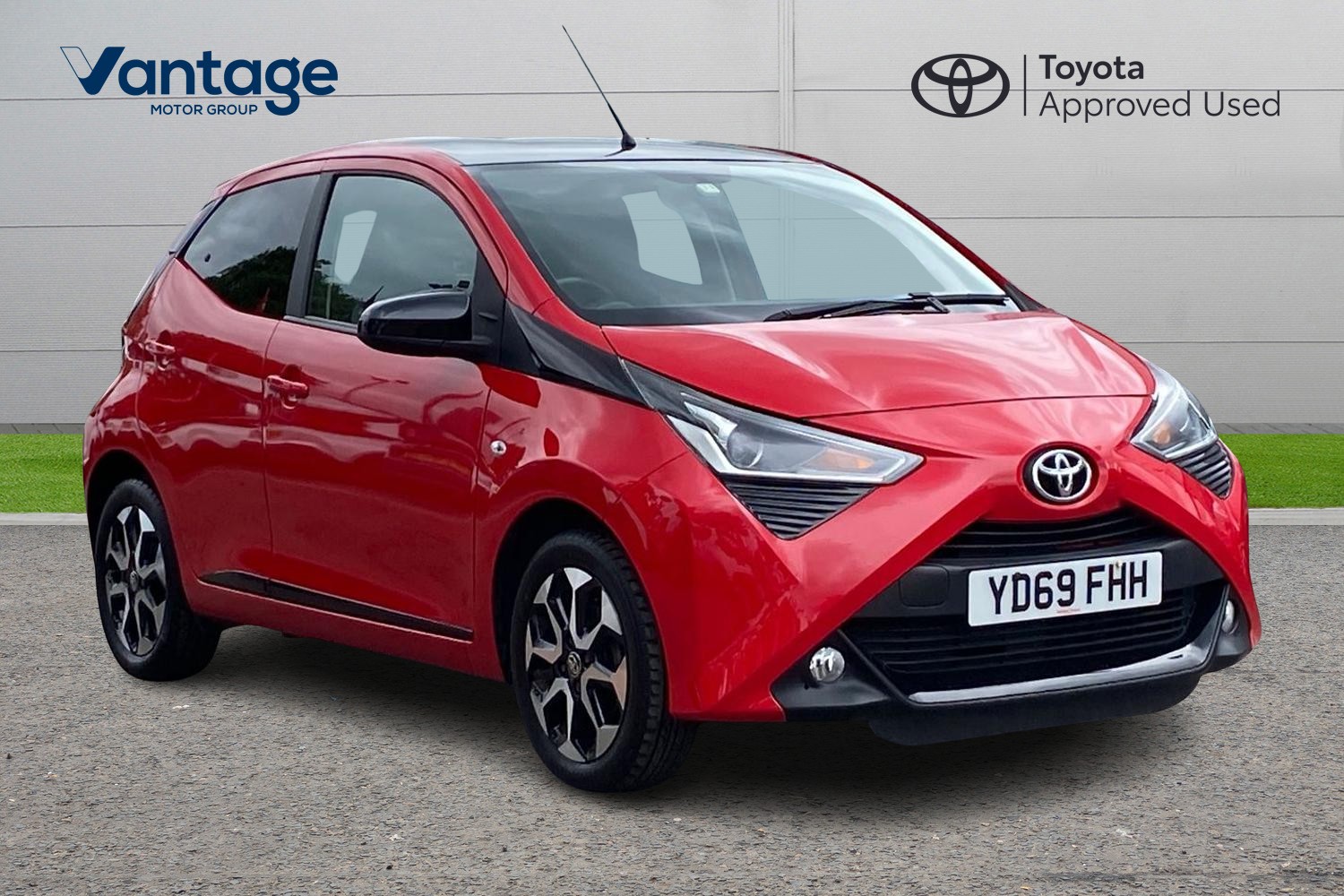 Main listing image - Toyota Aygo