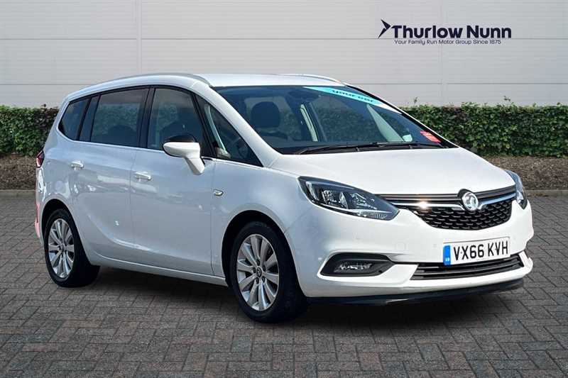 Main listing image - Vauxhall Zafira