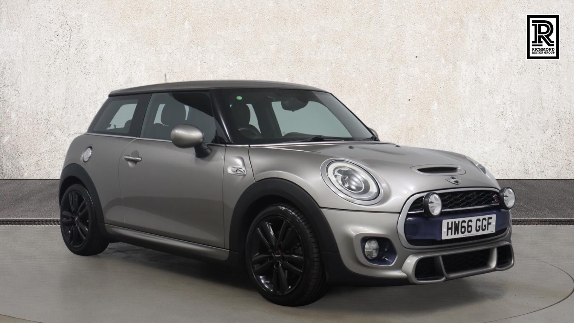 Main listing image - MINI Hatchback