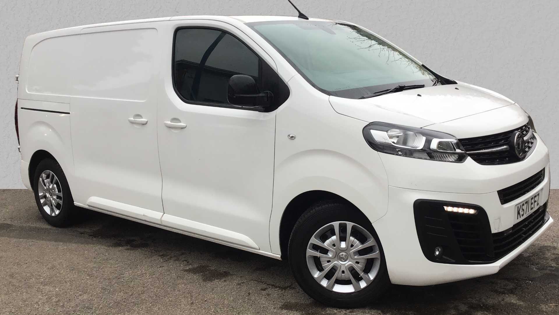 Main listing image - Vauxhall Vivaro