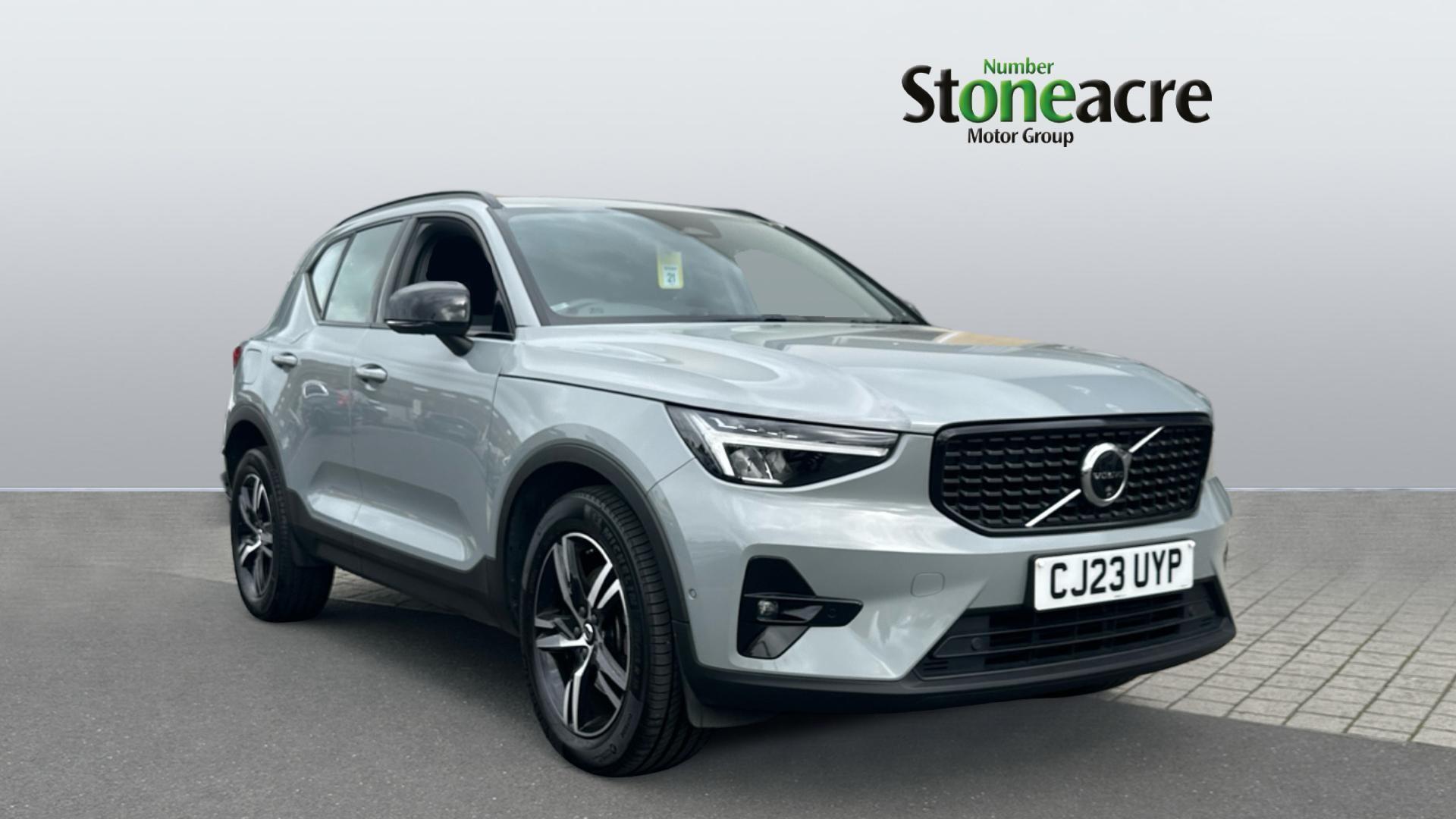 Main listing image - Volvo XC40