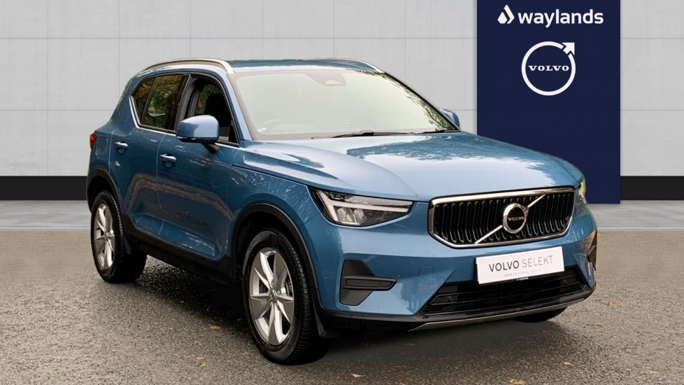 Main listing image - Volvo XC40