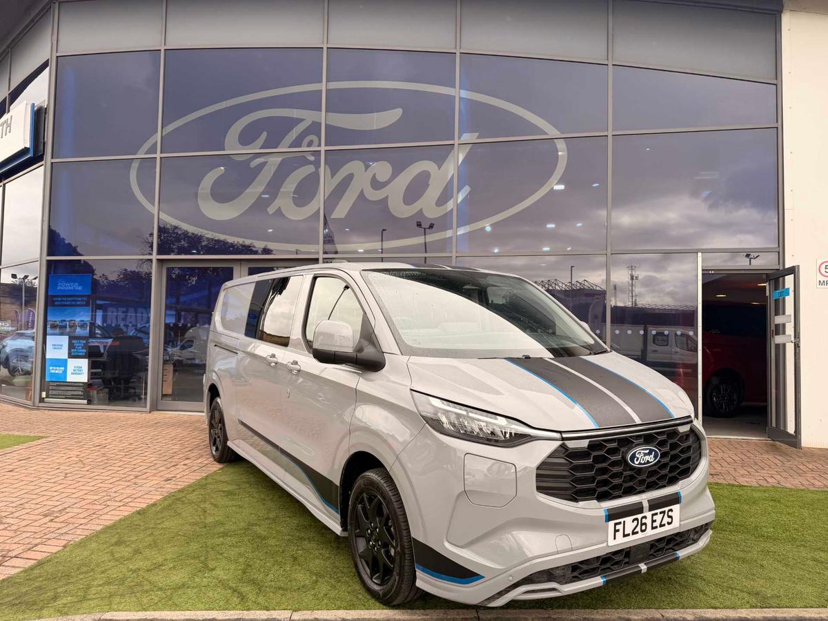 Main listing image - Ford Transit Custom