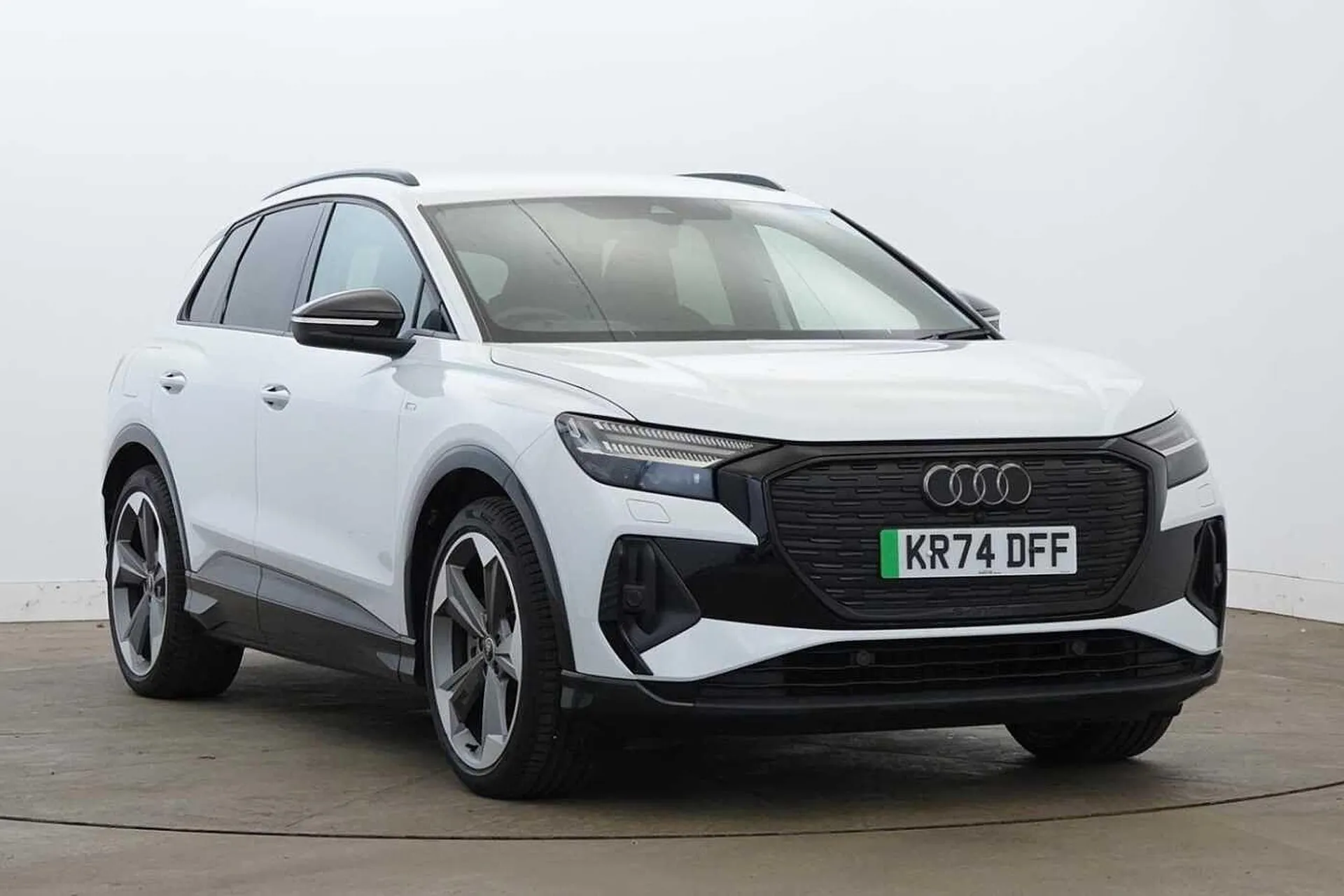 Main listing image - Audi Q4