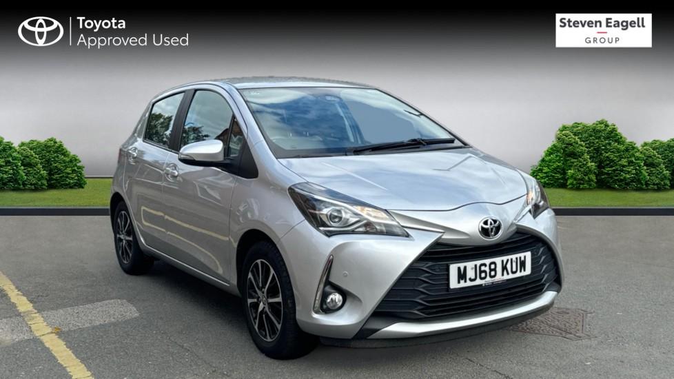 Main listing image - Toyota Yaris