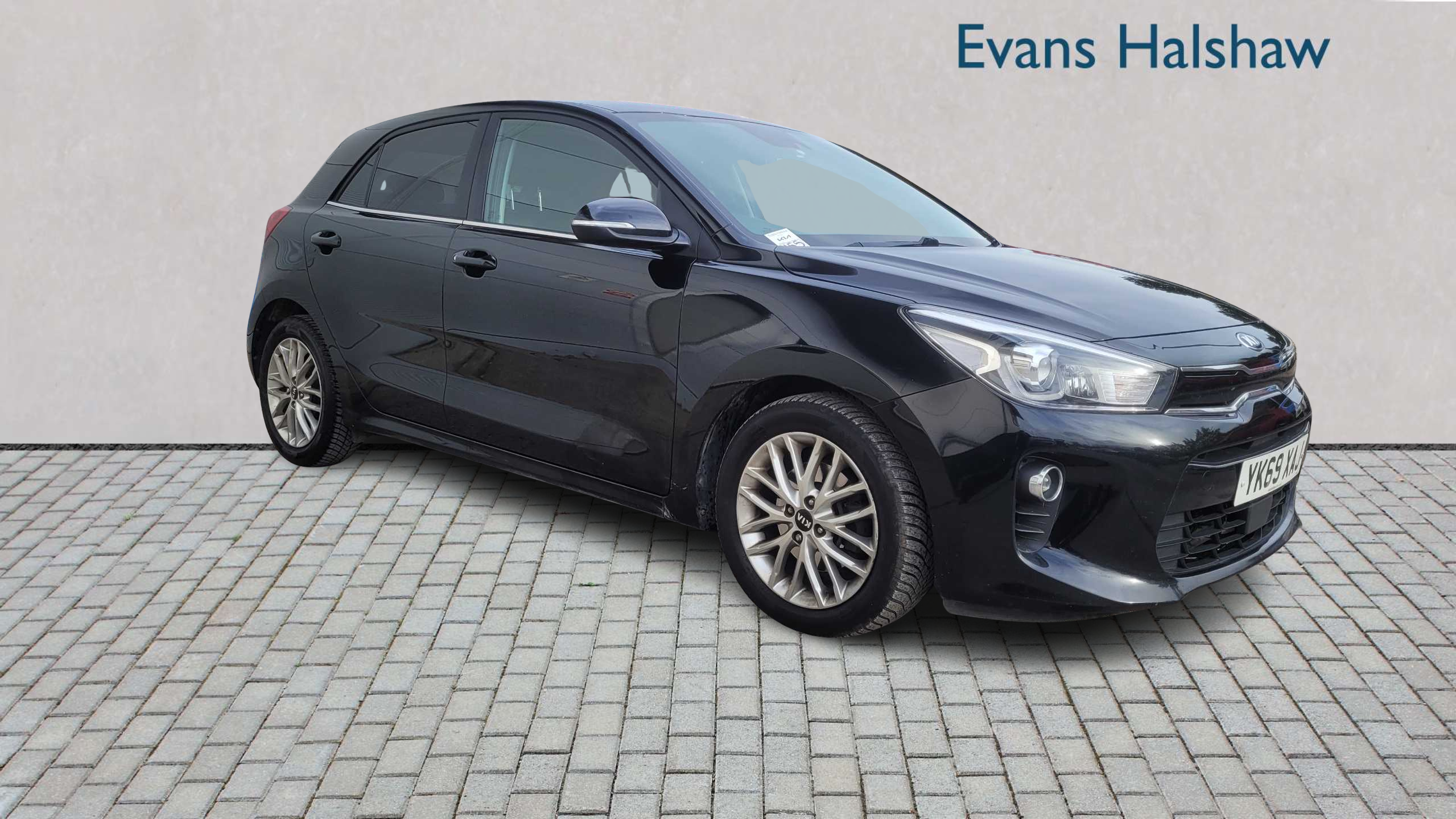 Main listing image - Kia Rio