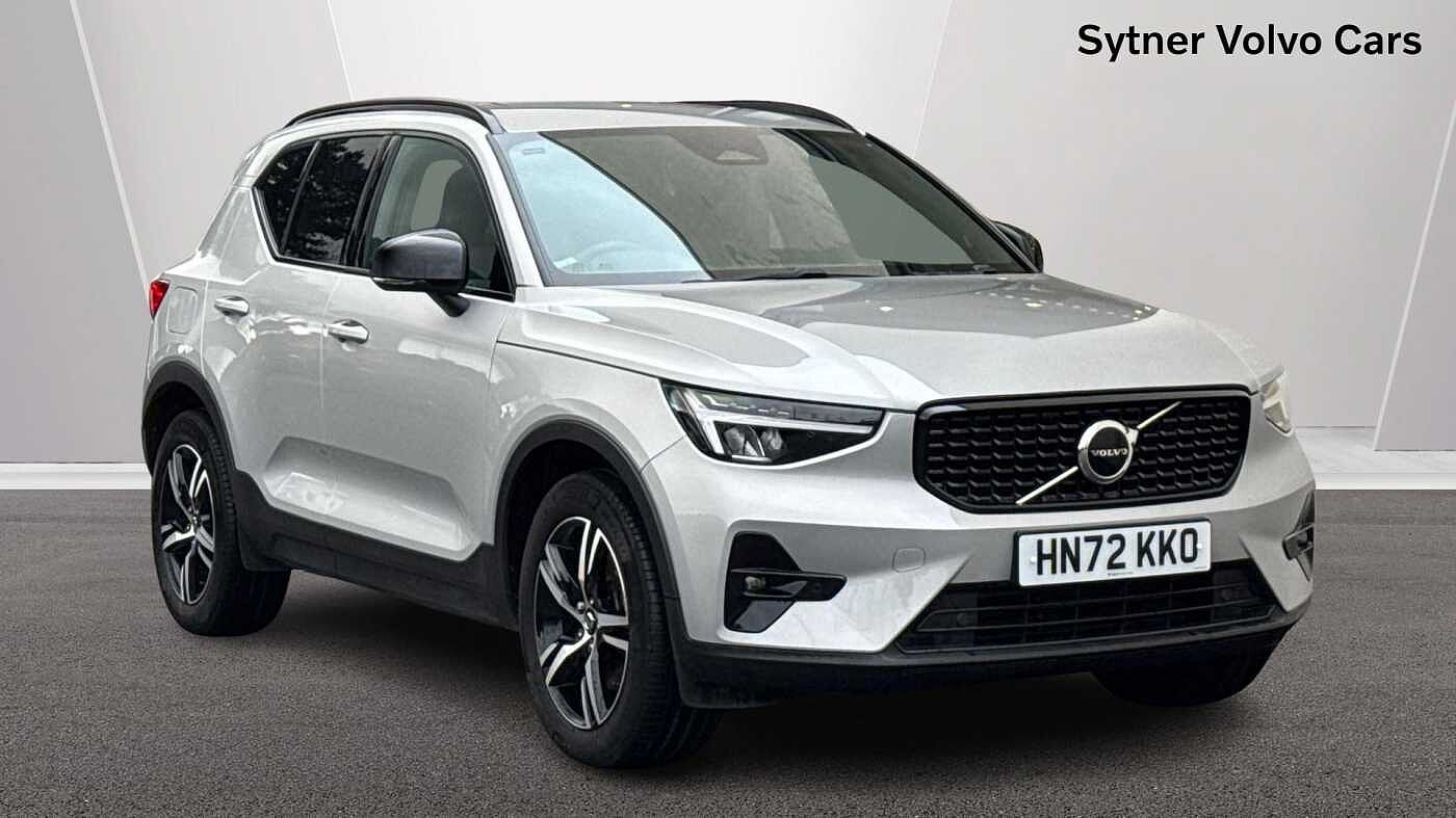 Main listing image - Volvo XC40