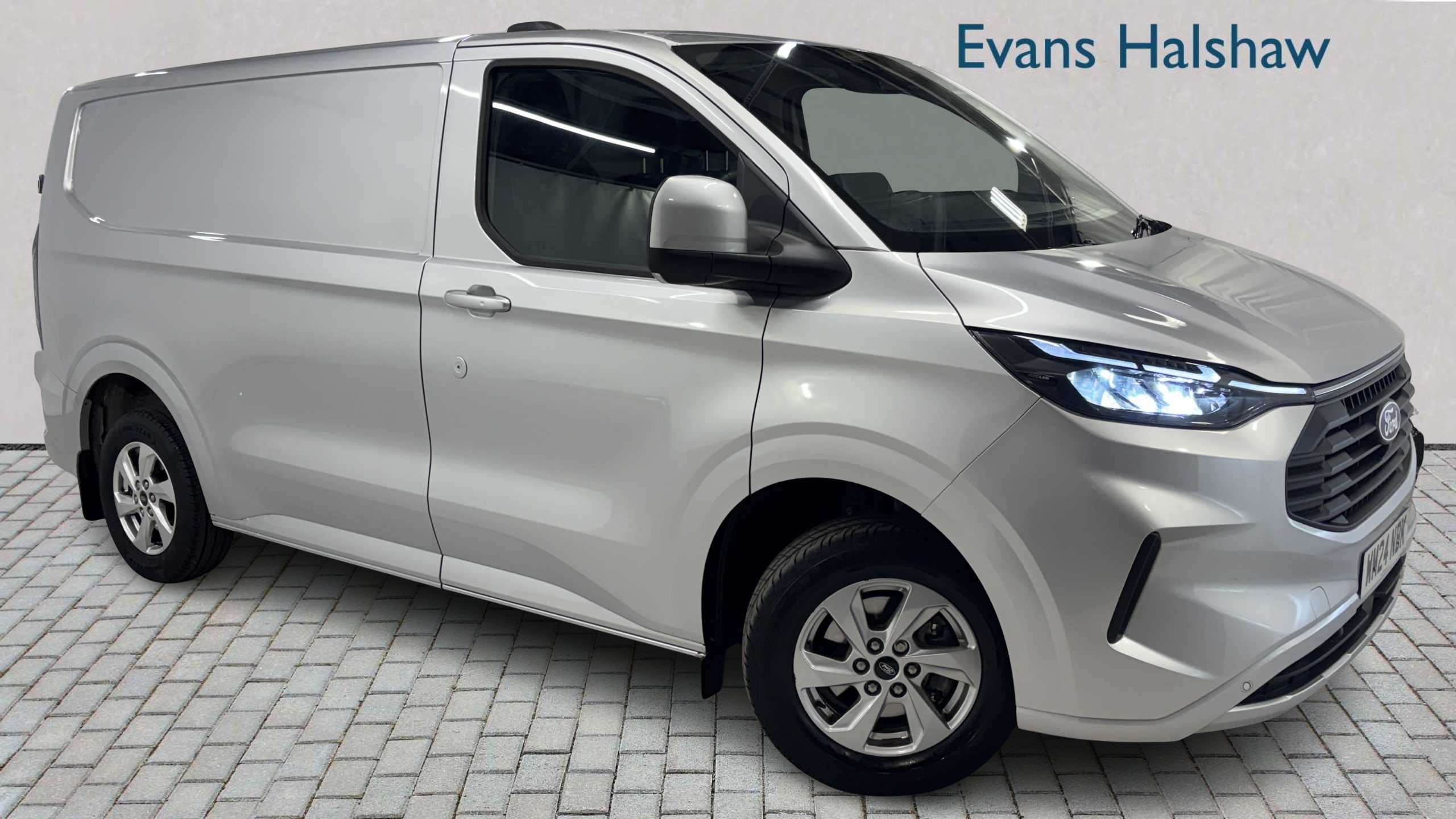 Main listing image - Ford Transit Custom