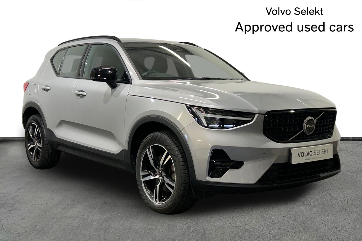 Main listing image - Volvo XC40