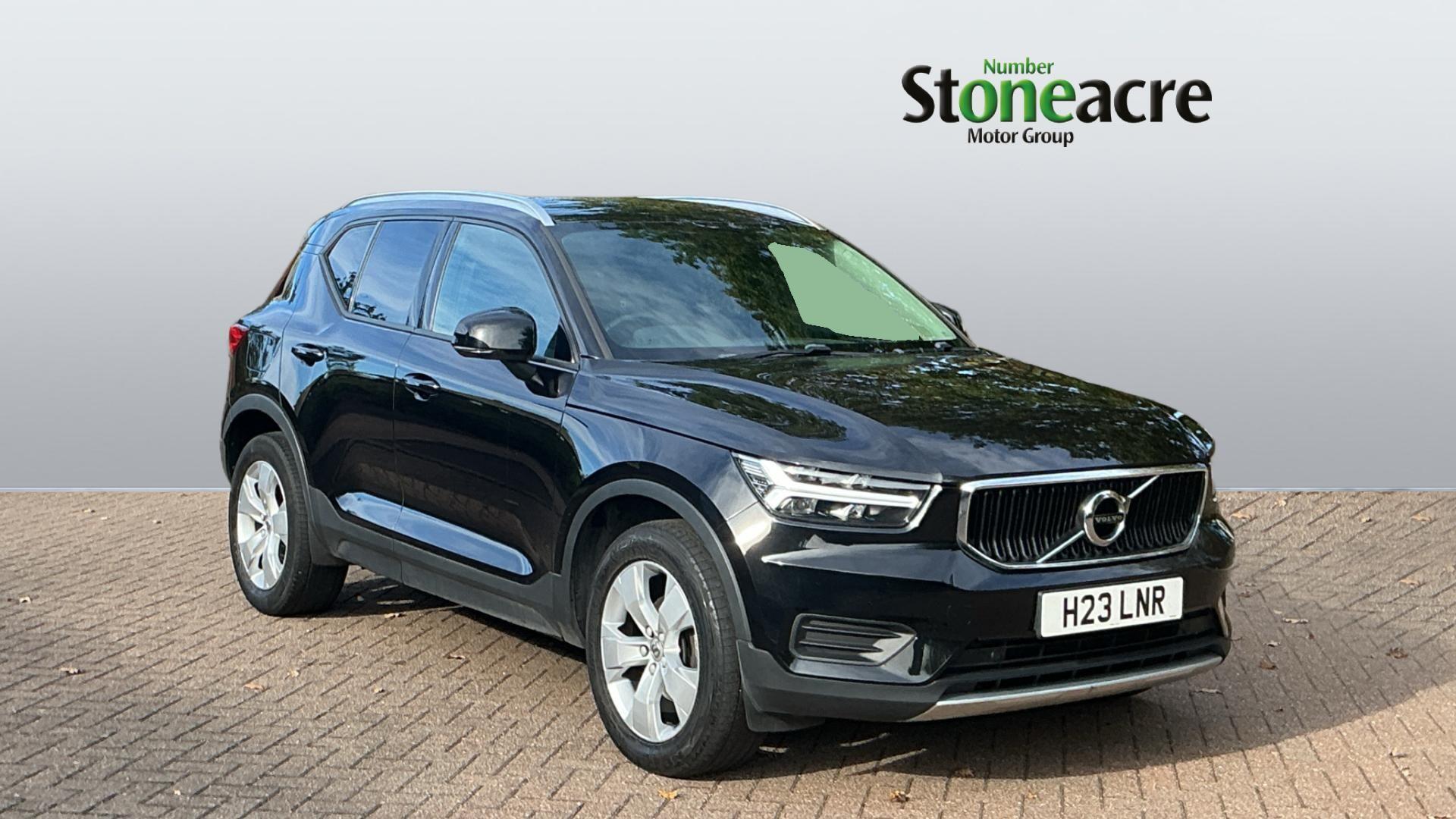 Main listing image - Volvo XC40