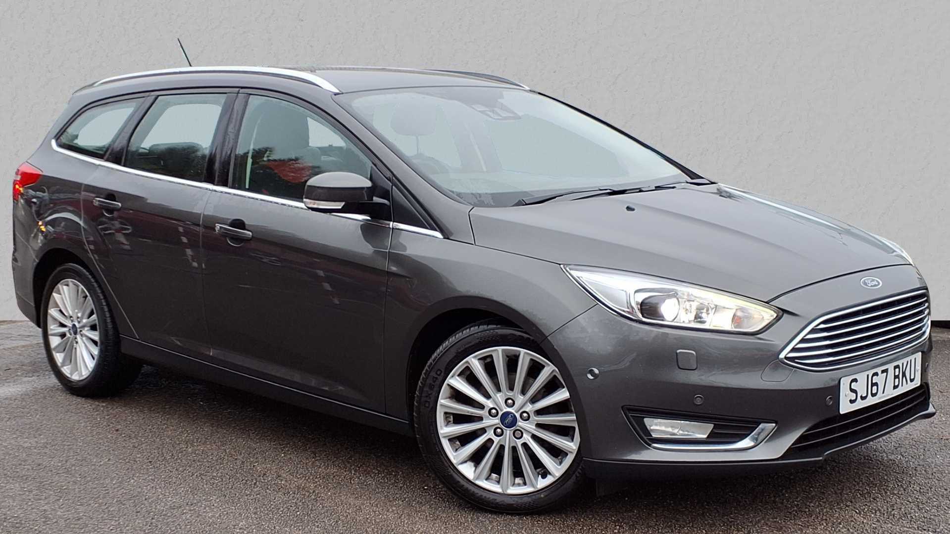 Main listing image - Ford Focus Estate