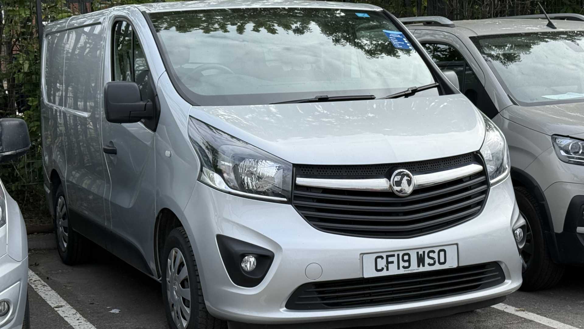 Main listing image - Vauxhall Vivaro