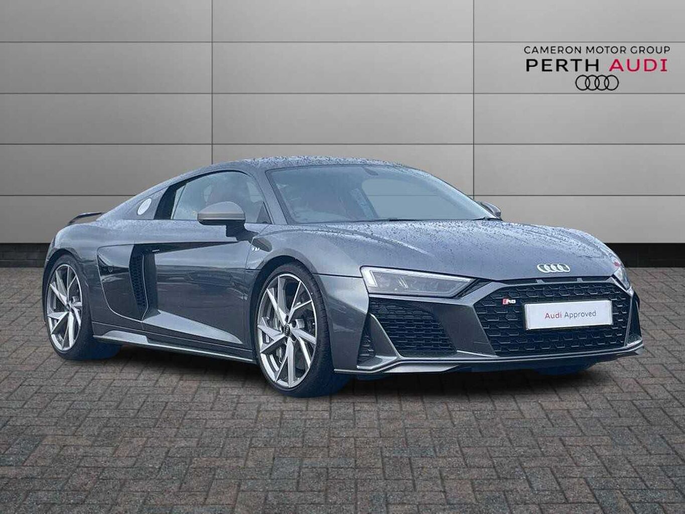 Main listing image - Audi R8