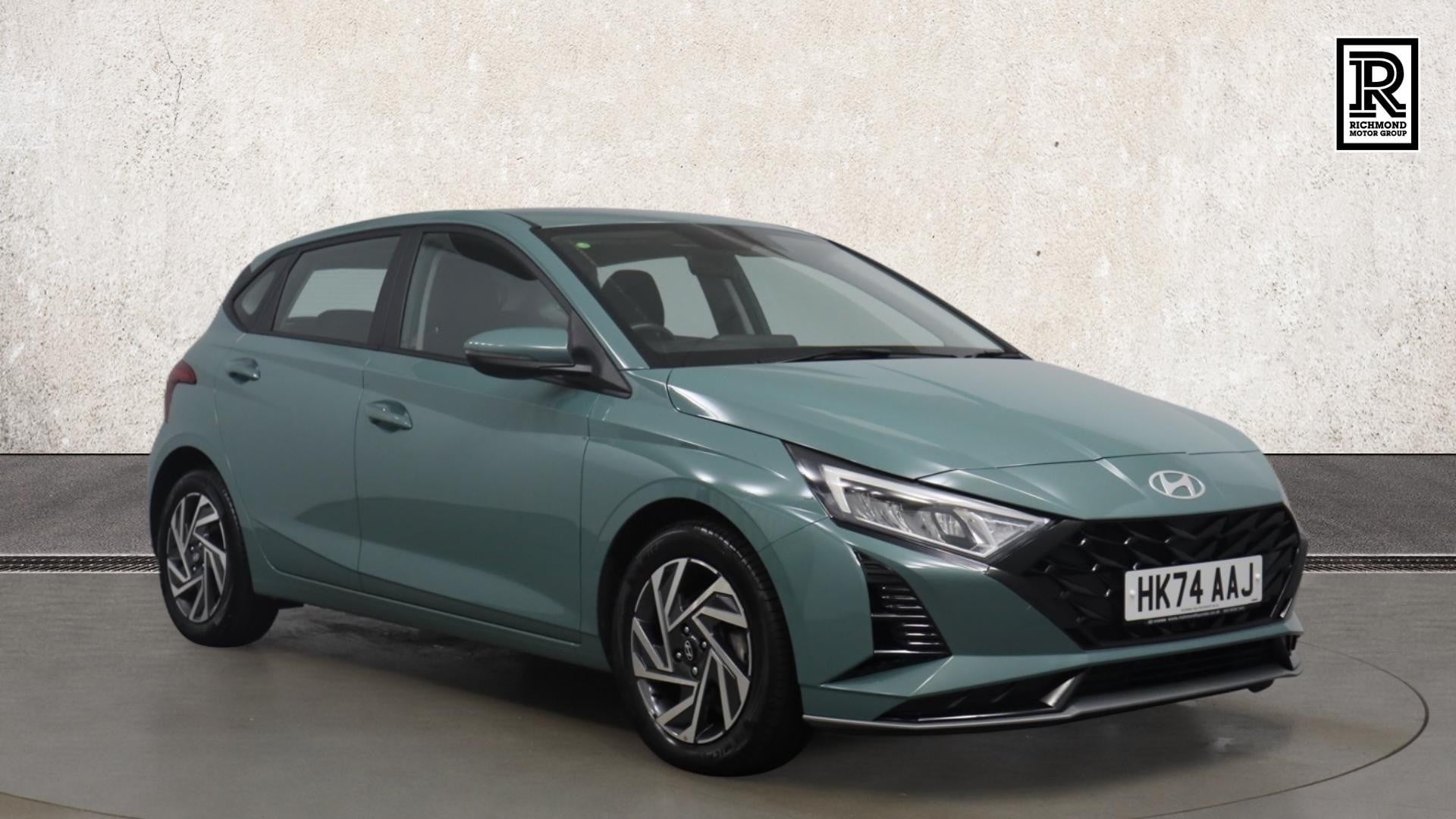 Main listing image - Hyundai i20