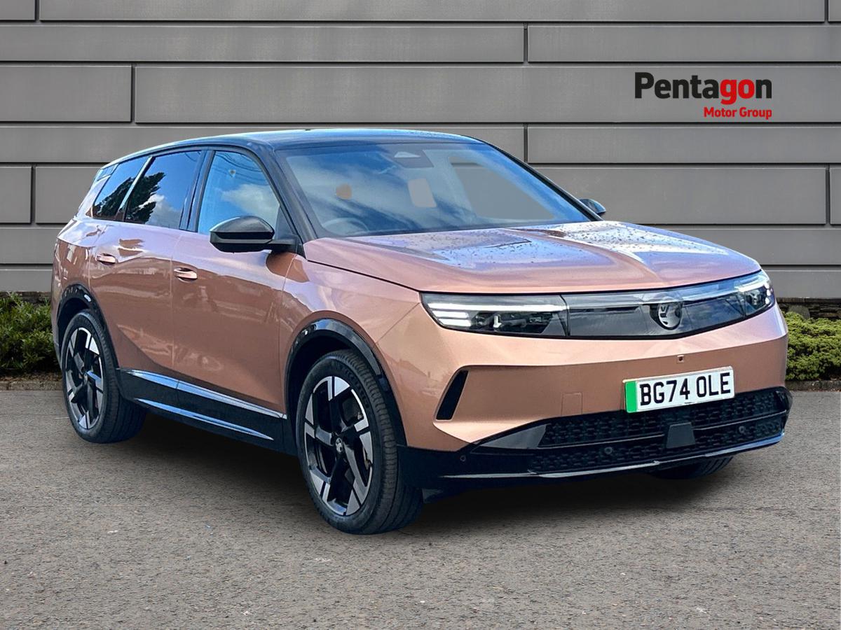 Main listing image - Vauxhall Grandland