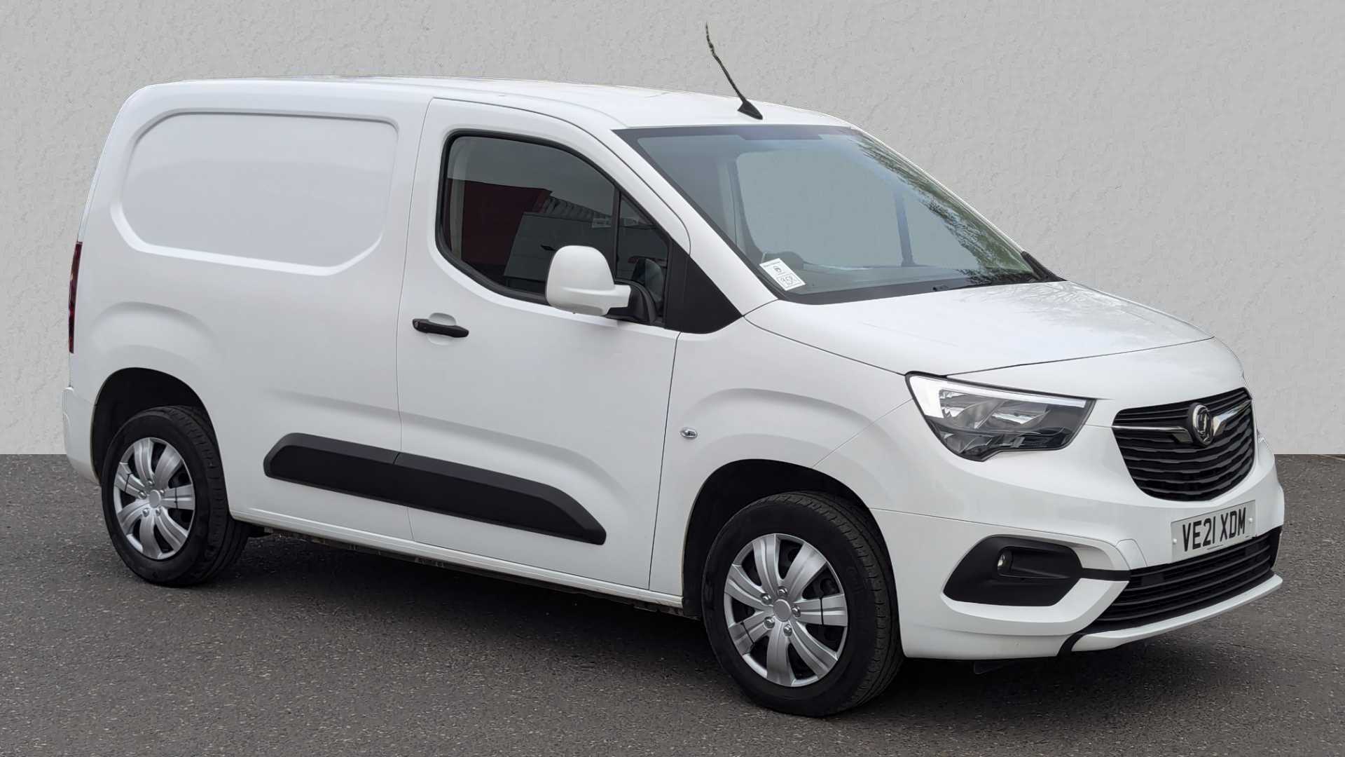 Main listing image - Vauxhall Combo Cargo