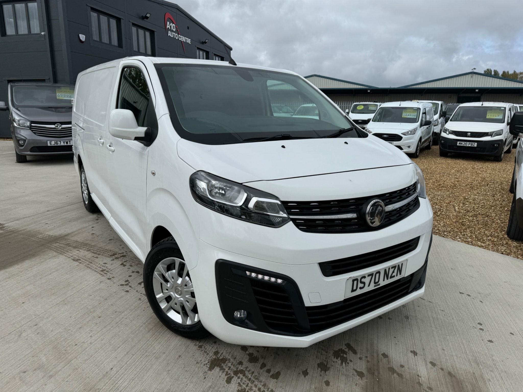 Main listing image - Vauxhall Vivaro