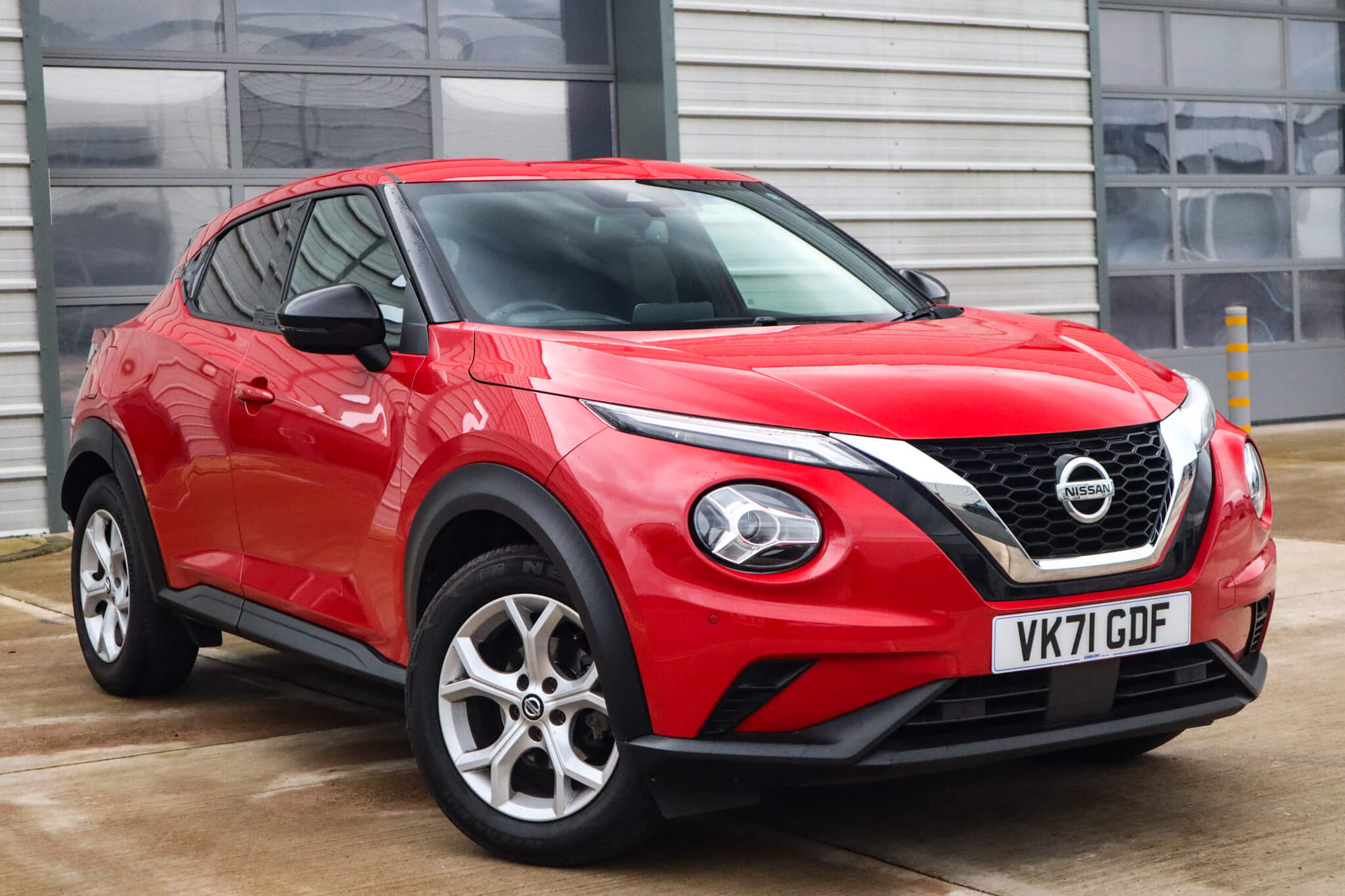 Main listing image - Nissan Juke