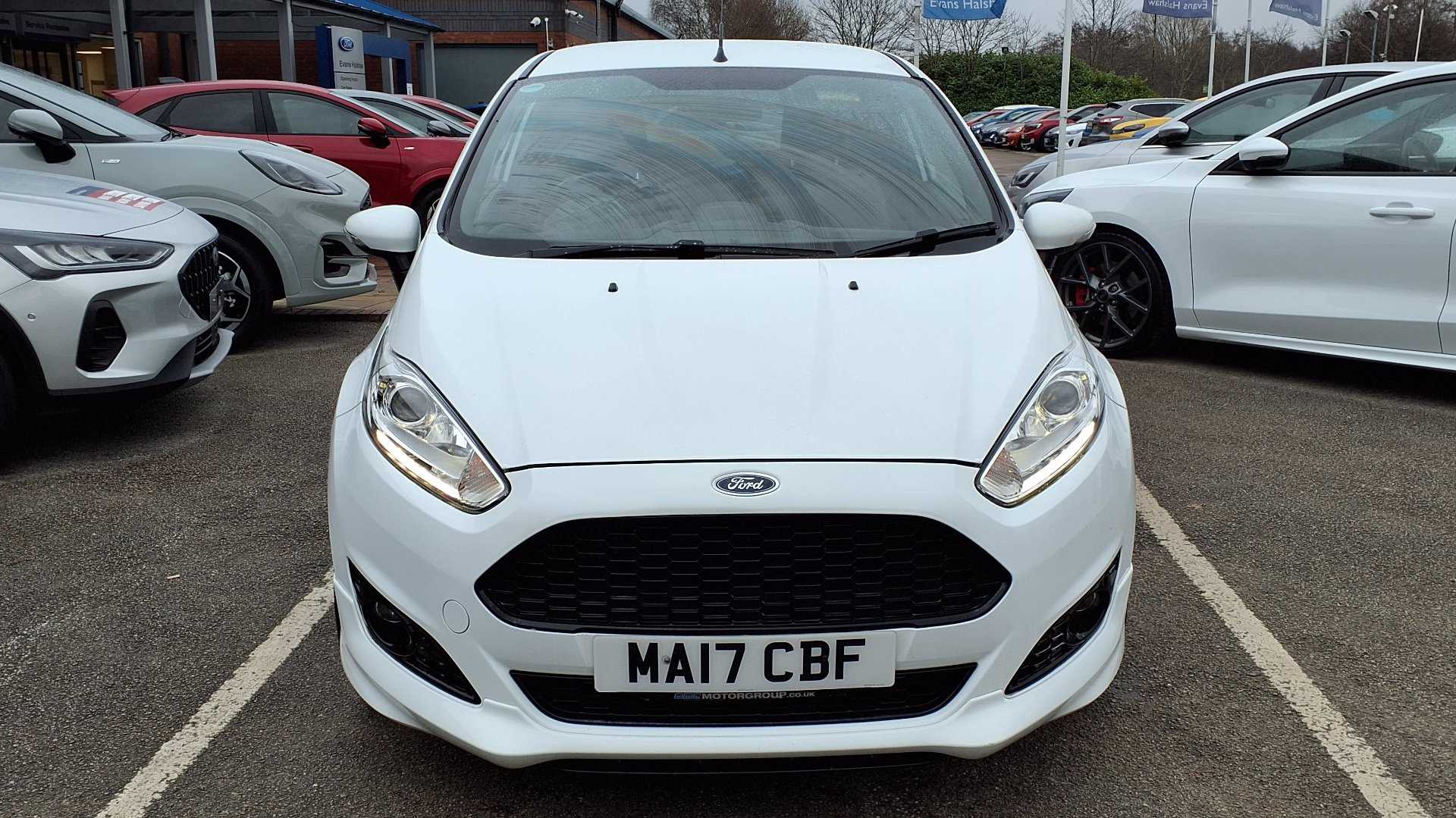 Main listing image - Ford Fiesta