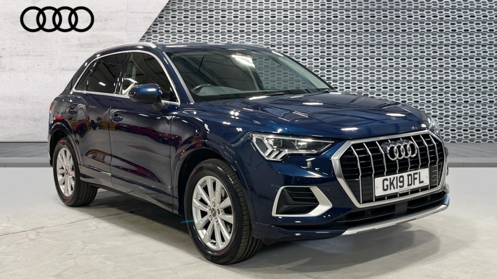 Main listing image - Audi Q3