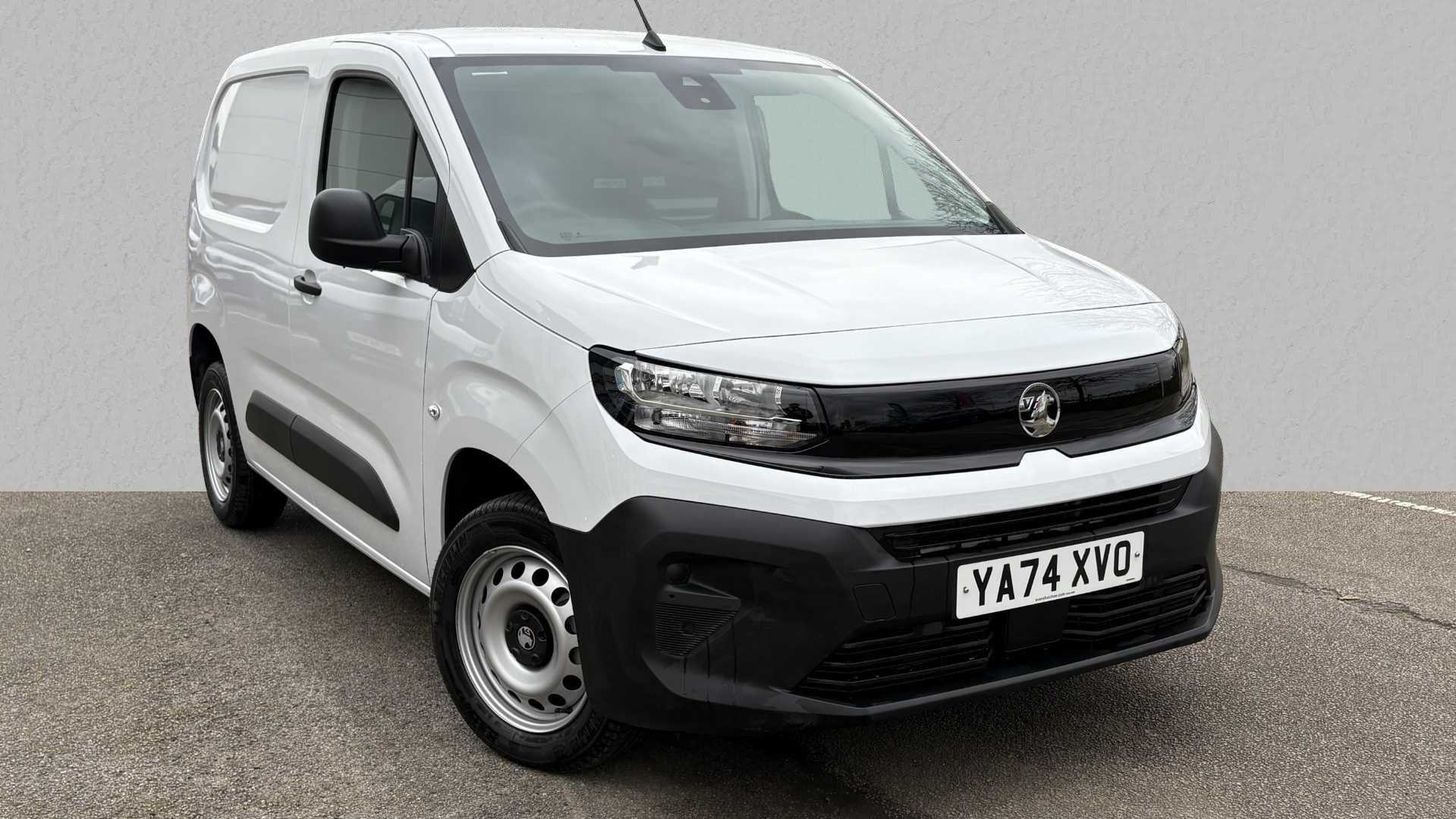 Main listing image - Vauxhall Combo Cargo