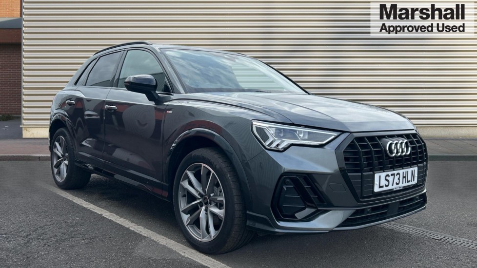 Main listing image - Audi Q3