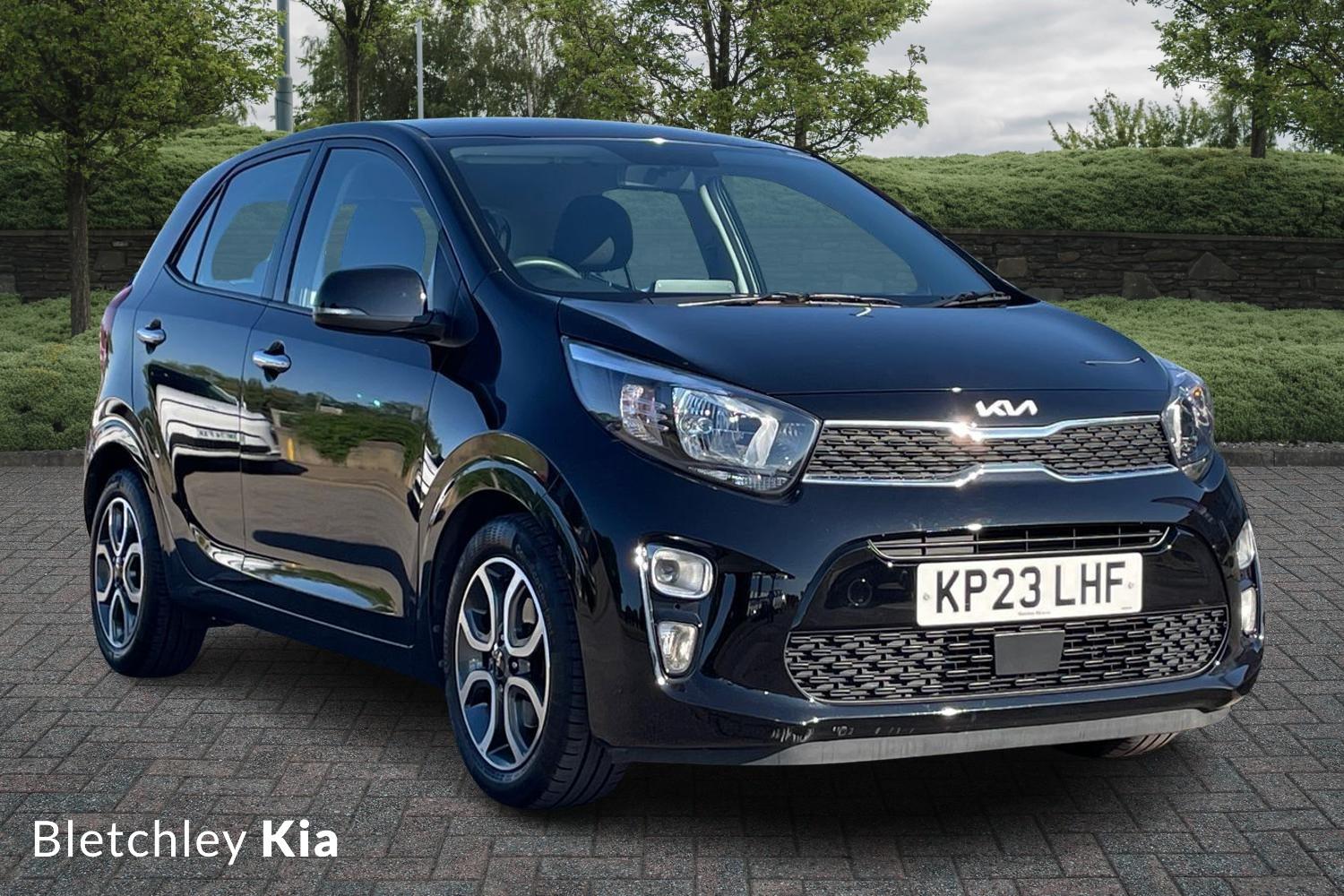 Main listing image - Kia Picanto