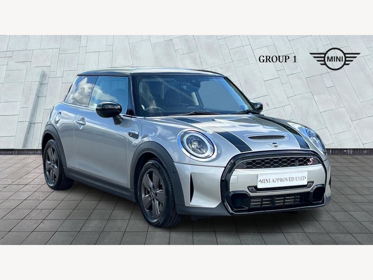 Main listing image - MINI Hatchback