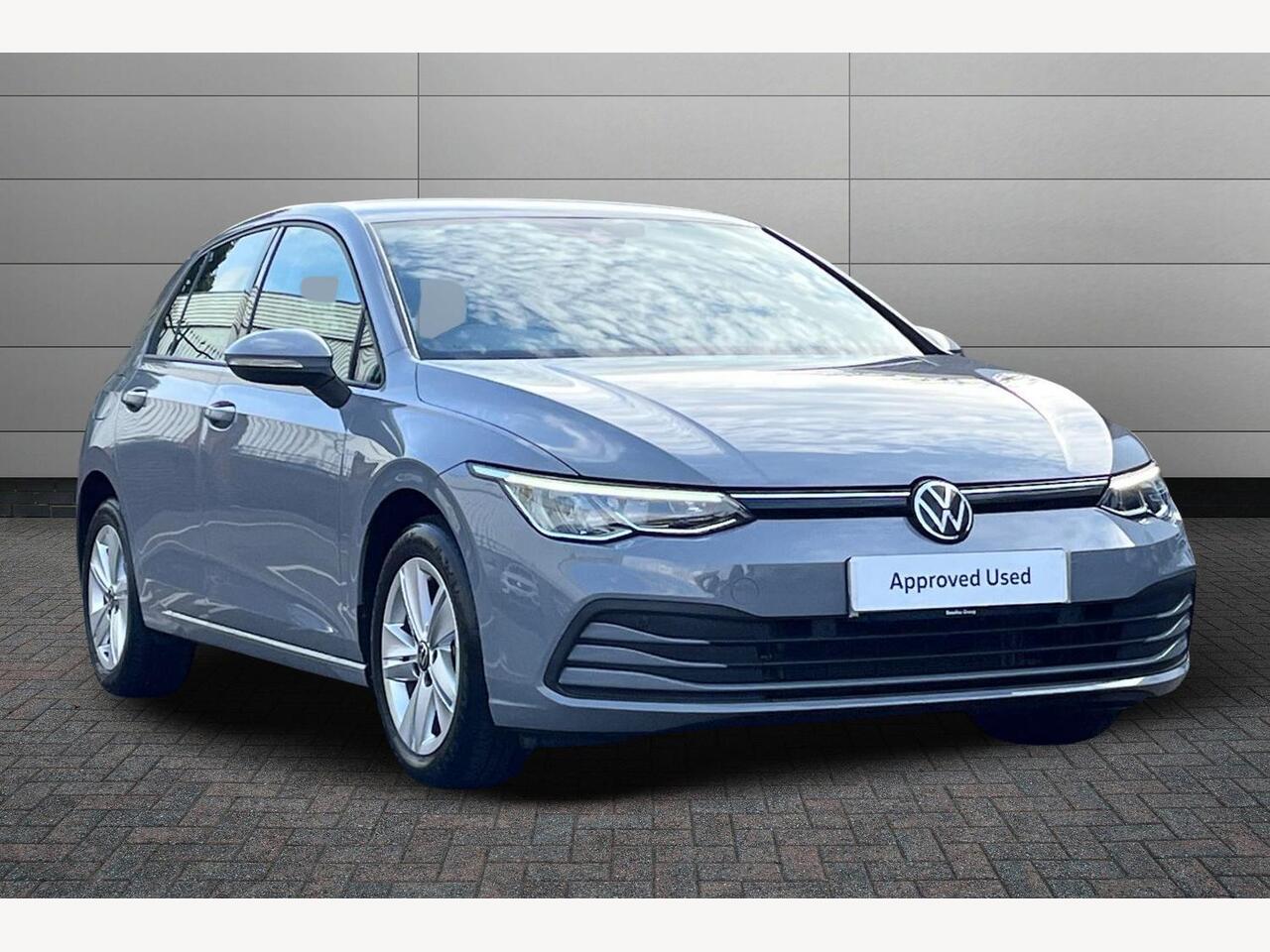 Main listing image - Volkswagen Golf
