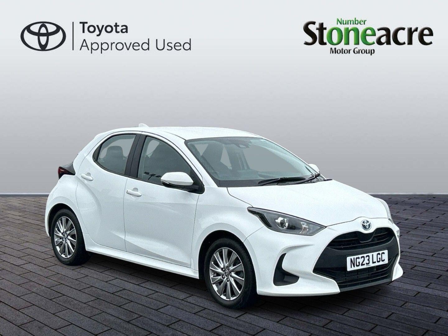 Main listing image - Toyota Yaris