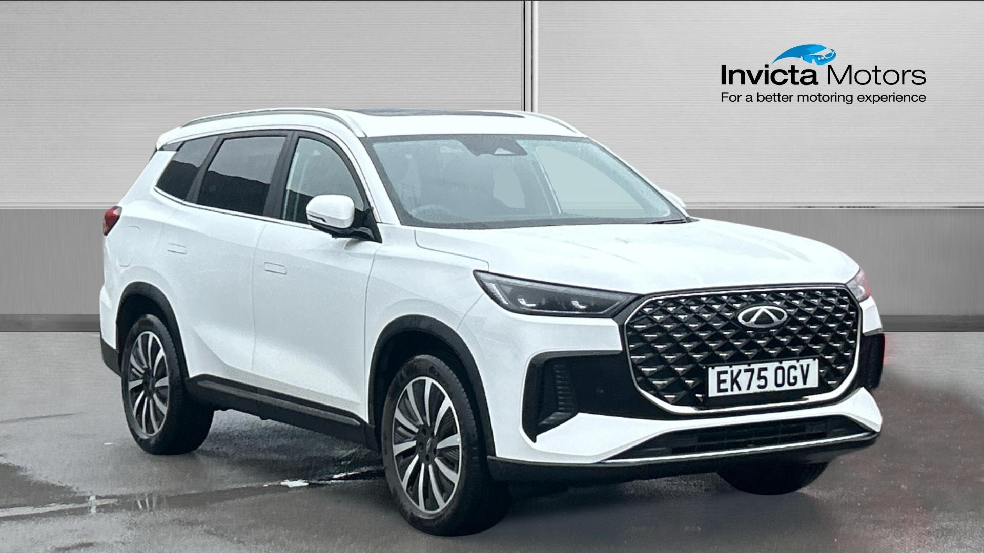 Main listing image - Chery Tiggo 8