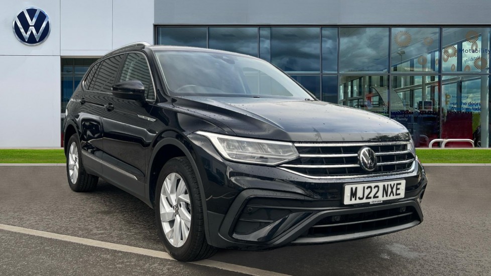 Main listing image - Volkswagen Tiguan Allspace
