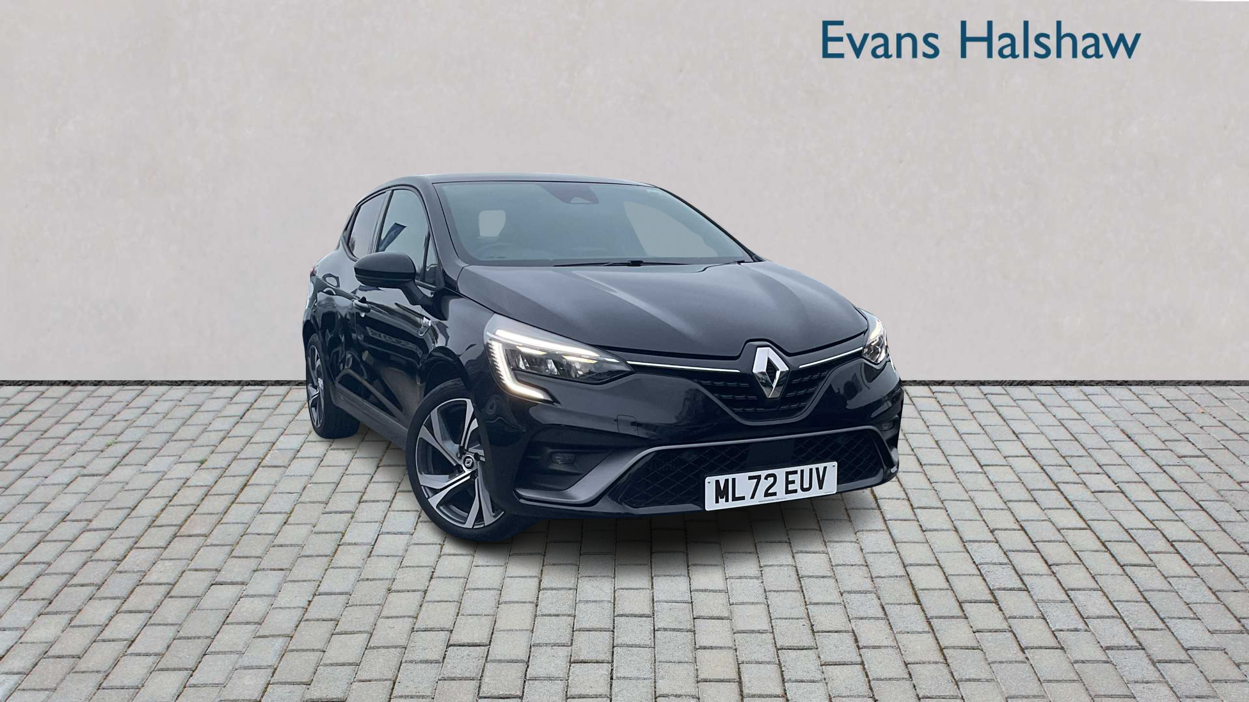 Main listing image - Renault Clio