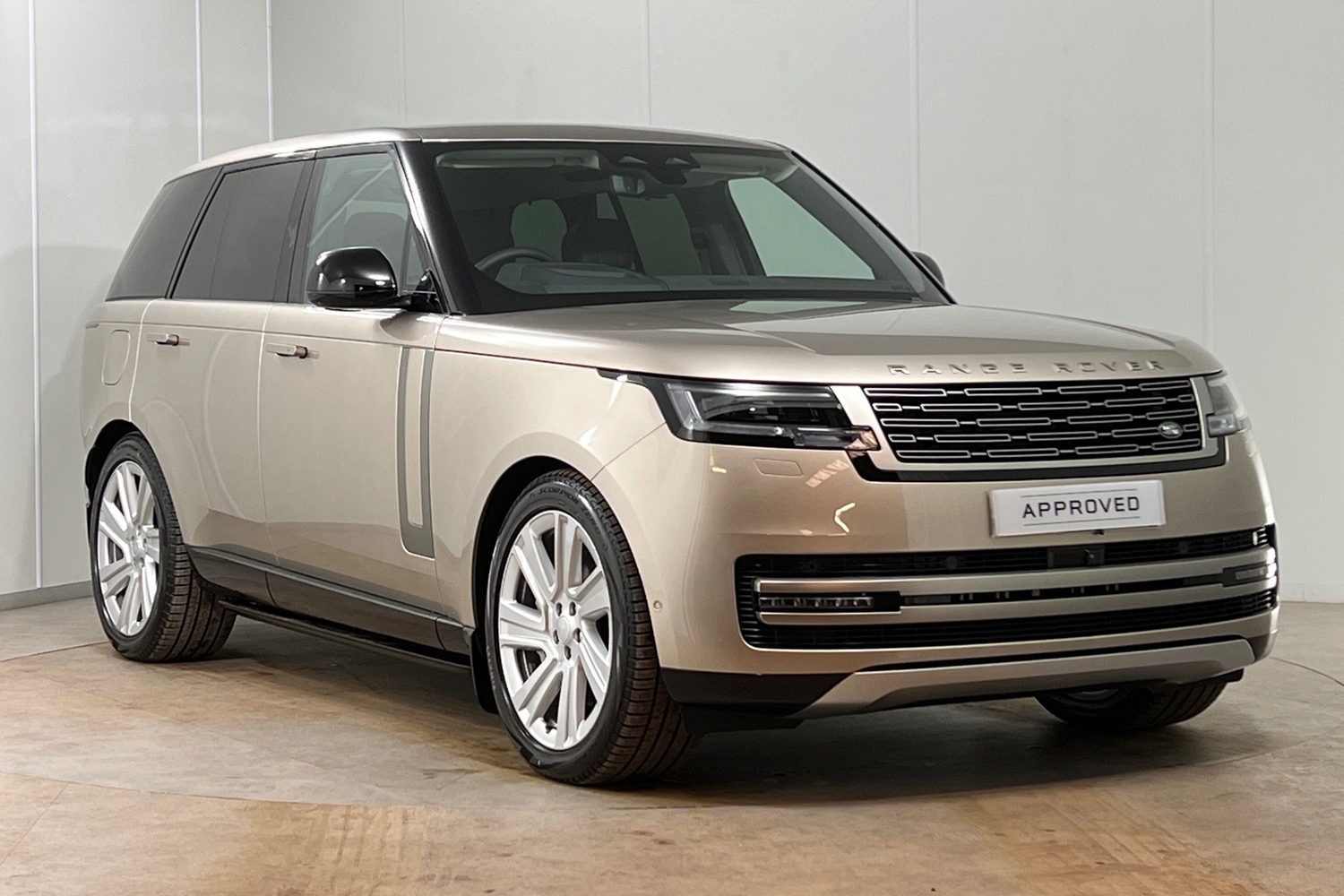 Main listing image - Land Rover Range Rover