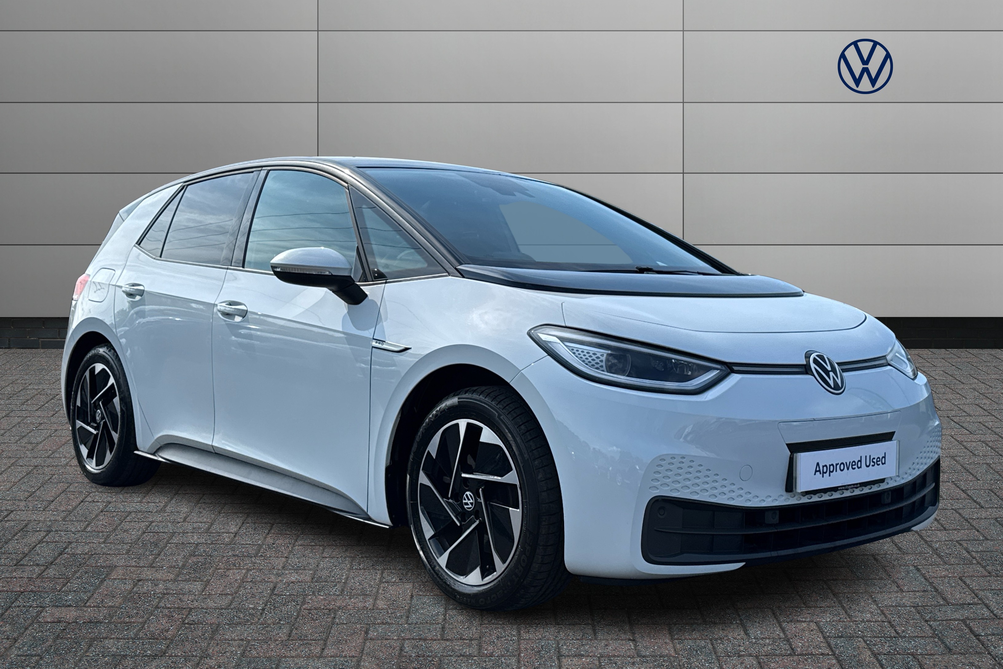 Main listing image - Volkswagen ID.3