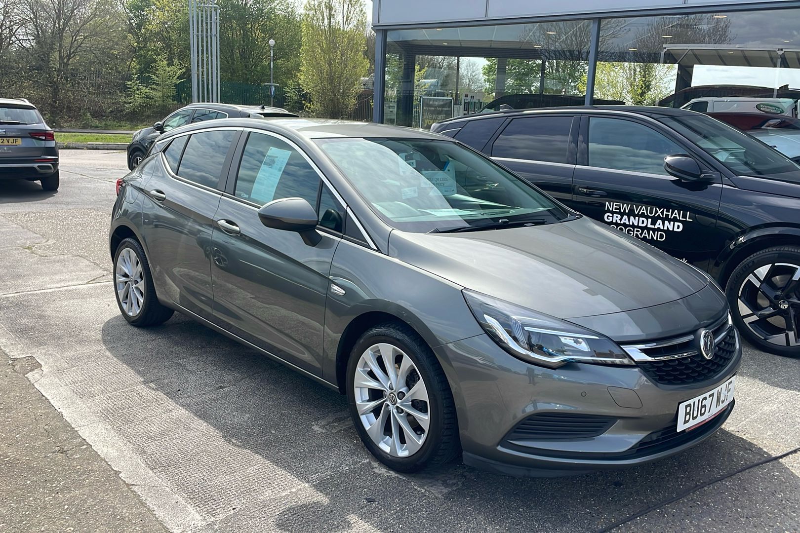 Main listing image - Vauxhall Astra