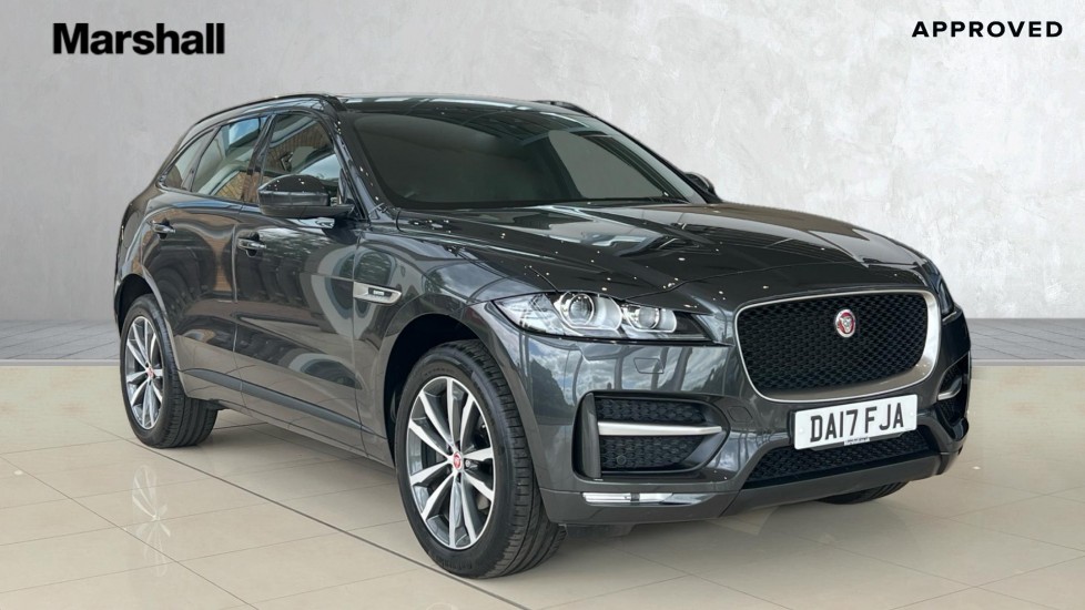2017 JAGUAR F-PACE