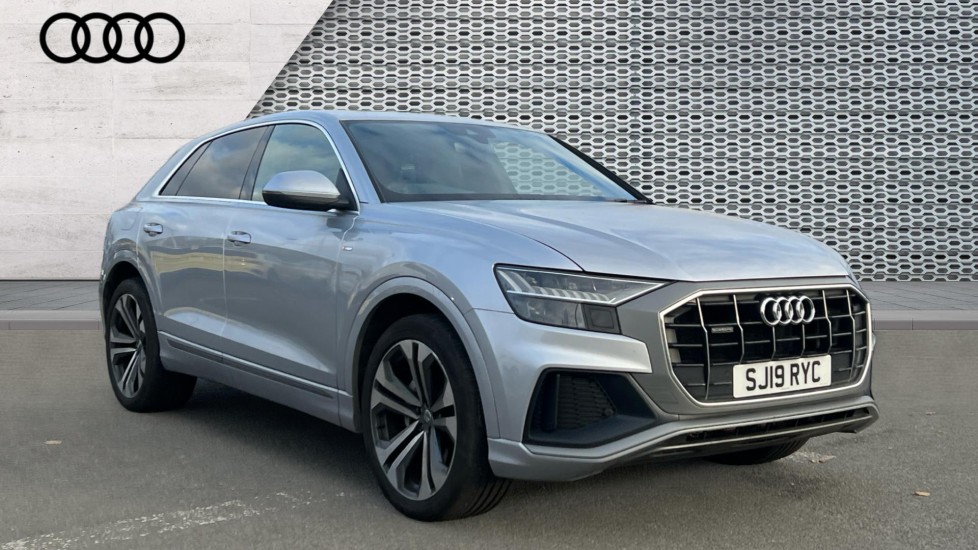 Main listing image - Audi Q8