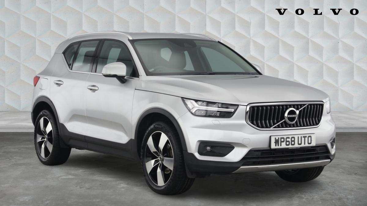 Main listing image - Volvo XC40