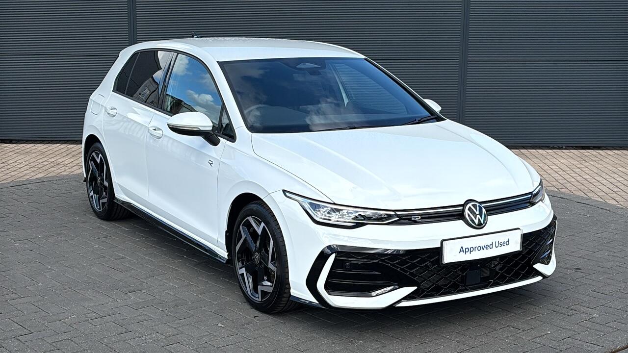 Main listing image - Volkswagen Golf