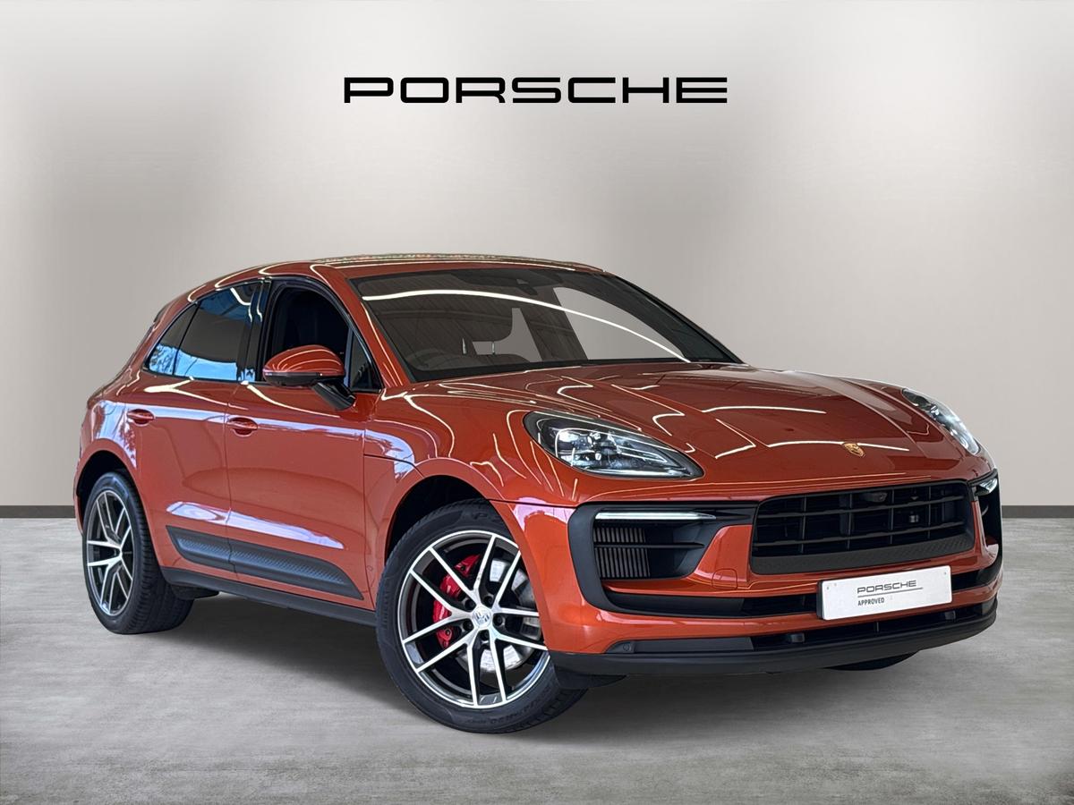 Main listing image - Porsche Macan