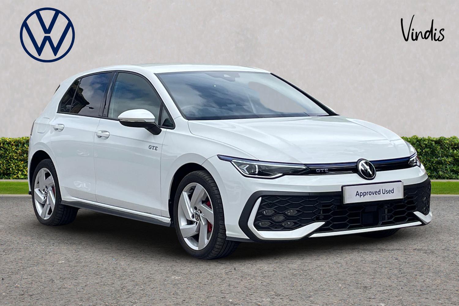 Main listing image - Volkswagen Golf GTE