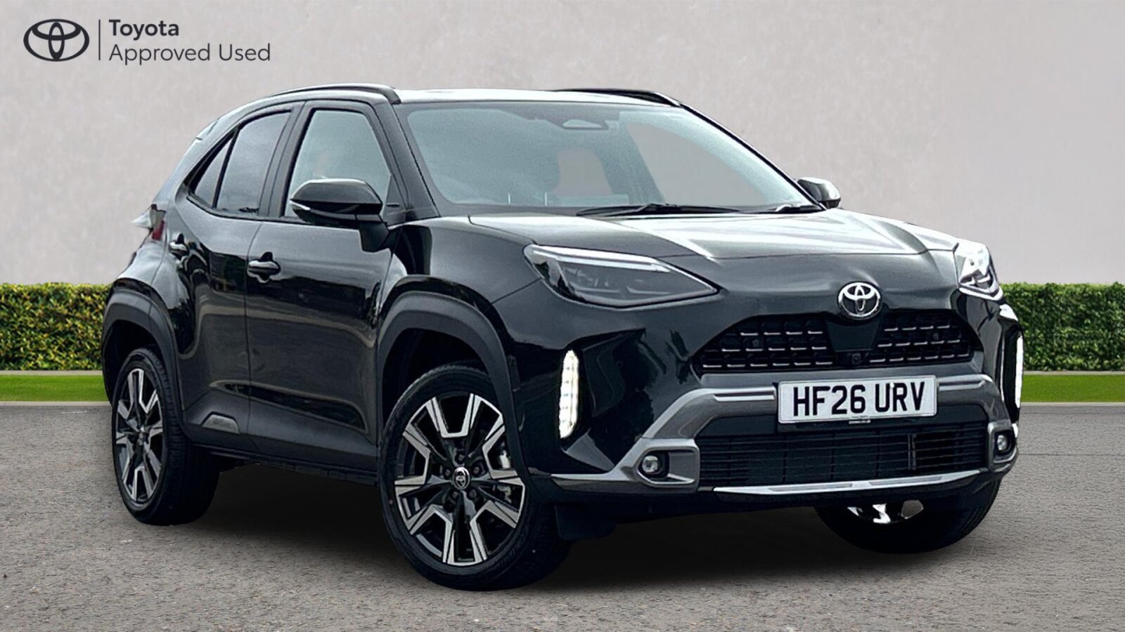 Main listing image - Toyota Yaris Cross