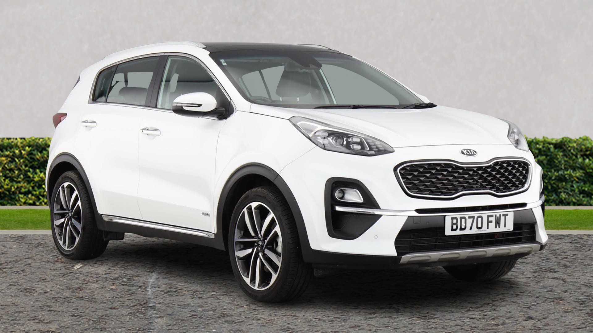 Main listing image - Kia Sportage