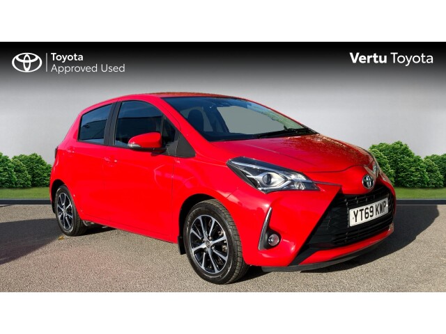 Main listing image - Toyota Yaris