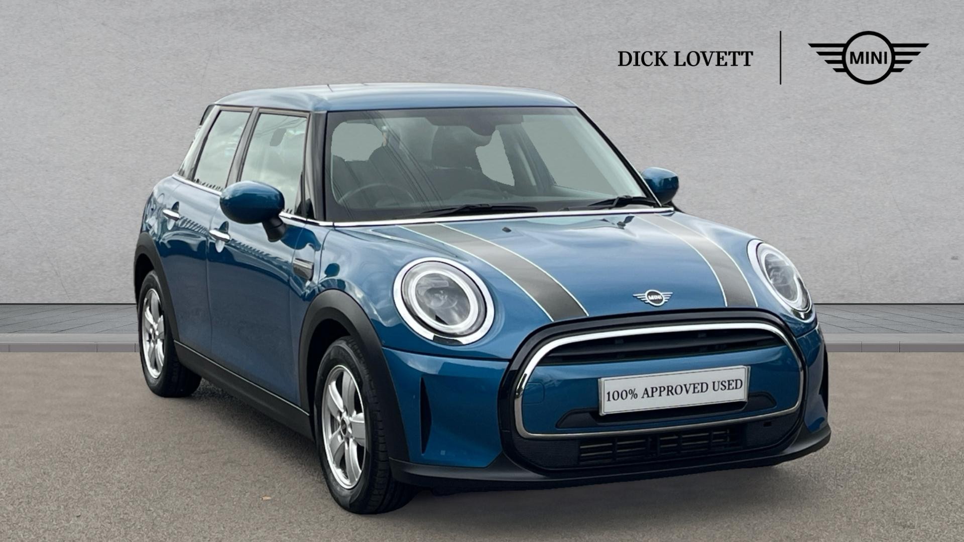 Main listing image - MINI Hatchback 5dr