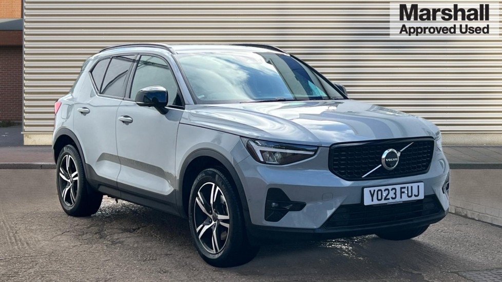 Main listing image - Volvo XC40